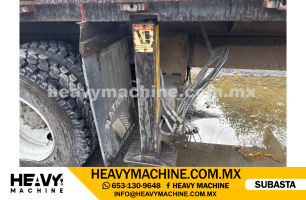 Grúa Titán 1999 STERLING L7501