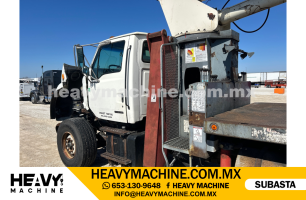 Grúa Titán 1999 STERLING LT7501