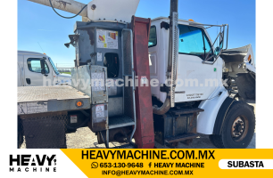 Grúa Titán 1999 STERLING LT7501