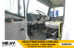 Grúa Titán 2000 FREIGHTLINER FL70