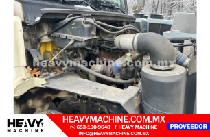 Grúa Titán 2000 FREIGHTLINER M LINE