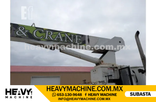 Grúa Titán 2001 STERLING M7500