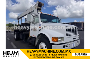 Grúa Titán 2002 INTERNATIONAL 4700