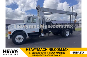  2002 INTERNATIONAL 4700