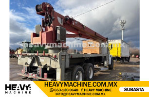 Grúa Titán 2002 STERLING LT7500