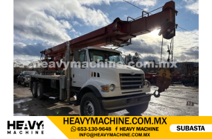 Grúa Titán 2002 STERLING LT7500