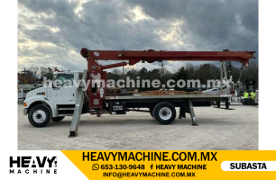 Grúa Titán 2002 STERLING M7500