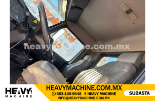 Grúa Titán 2002 VOLVO VHD