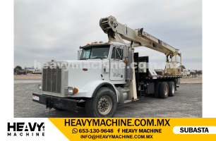 Titán 2003 PETERBILT 