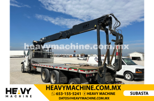 Grúa Articulada 2003 STERLING L9500