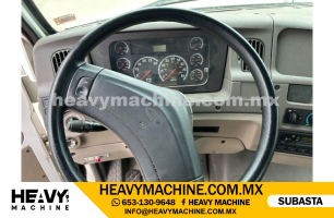 Grúa Titán 2003 STERLING LT7500