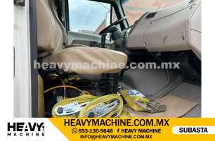 Grúa Titán 2003 STERLING LT7500