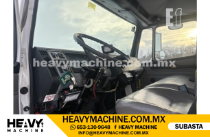 Grúa Titán 2005 FREIGHTLINER FL80