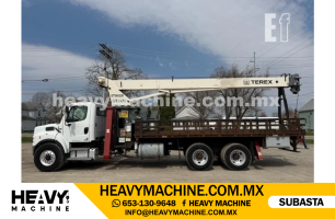 Grúa Titán 2005 FREIGHTLINER M2106V