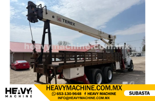 Grúa Titán 2005 FREIGHTLINER M2106V