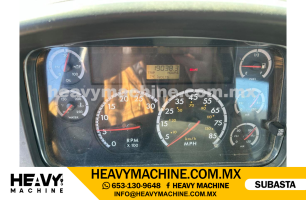 Grúa Titán 2005 FREIGHTLINER M2