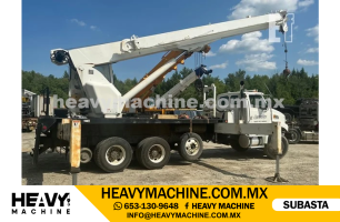 Grúa Titán 2005 STERLING L9500