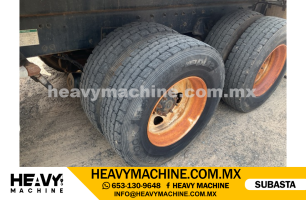 Grúa Titán 2005 STERLING LT8500