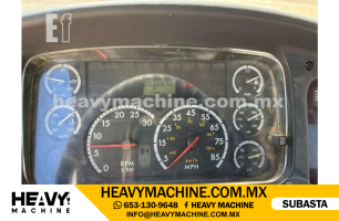 Grúa Titán 2006 FREIGHTLINER M2