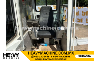 Grúa Titán 2006 FREIGHTLINER M2