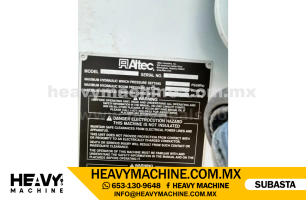 Grúa Titán 2006 STERLING LT9500