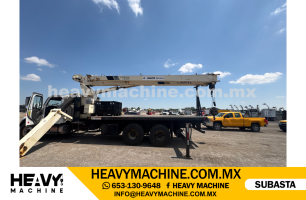 Grúa Titán 2007 FREIGHTLINER M2 106