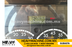 Grúa Titán 2007 FREIGHTLINER M2 106