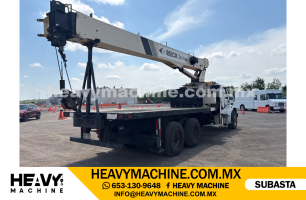 Grúa Titán 2007 FREIGHTLINER M2 106