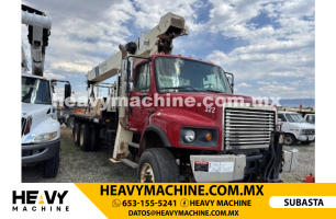 Grúa Titán 2007 Freightliner