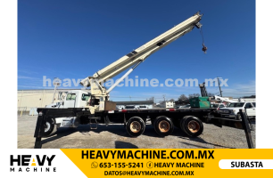 Grúa Titán 2007 PETERBILT 33