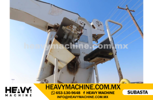 Grúa Titán 2007 PETERBILT 357