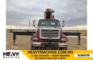 Grúa Titán 2007 STERLING L7500