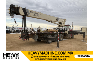 Grúa Titán 2007 STERLING L7500