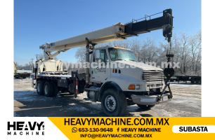 Grúa Titán 2007 STERLING L8500