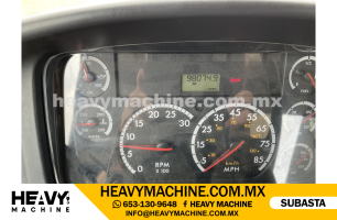 Grúa Titán 2008 FREIGHTLINER M2 106