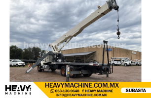 Grúa Titán 2008 FREIGHTLINER M2 106