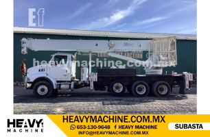 Grúa Titán 2008 STERLING L9500