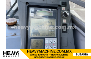 Grúa Titán 2012 FREIGHTLINER M2106