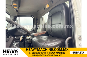 Grúa Titán 2012 FREIGHTLINER M2