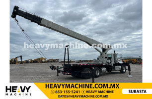 Grúa Titán 2012 PETERBILT 348