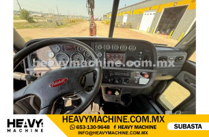 Grúa Titán 2012 PETERBILT 367
