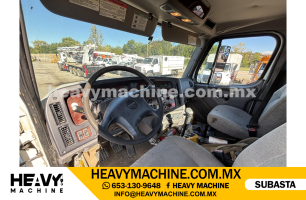 Grúa Titán 2013 FREIGHTLINER 108SD