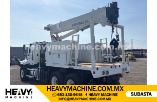 Grúa Titán 2013 FREIGHTLINER 114SD