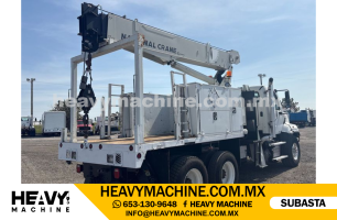 Grúa Titán 2013 FREIGHTLINER 114SD