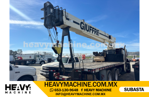 Grúa Titán 2013 FREIGHTLINER M2