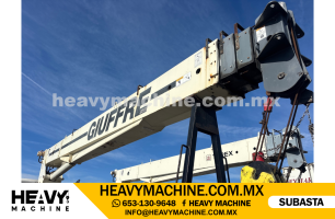 Grúa Titán 2013 FREIGHTLINER M2