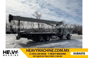 Grúa Titán 2013 PETERBILT 348