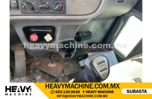 Grúa Titán 2013 PETERBILT 365