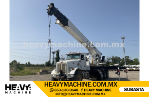 Grúa Titán 2013 PETERBILT 365