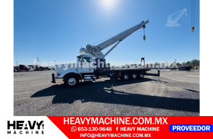 Grúa Titán 2013 PETERBILT 367